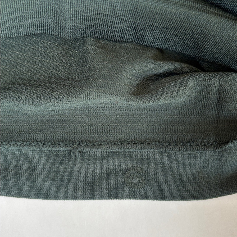 Rare Lululemon Rainforest Green Swiftly Relaxed‎ LS Top Women 6 New Style - Picture 5 of 11